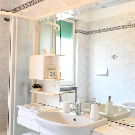 Se144 - Senigallia, Comodo Trilocale Con Aria Condizionata E Posto Auto