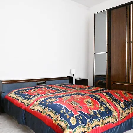 Se144 - Senigallia, Comodo Trilocale Con Aria Condizionata E Posto Auto Сенігаллія
